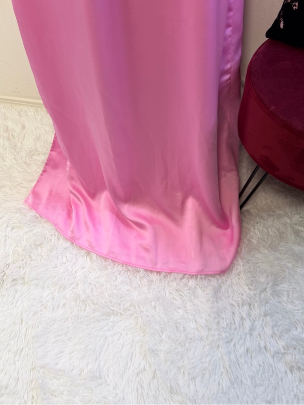 Show Me Your Mumu Jodie Dress in Pink Luxe Satin off shoulder maxi barbie - Picture 7 of 9